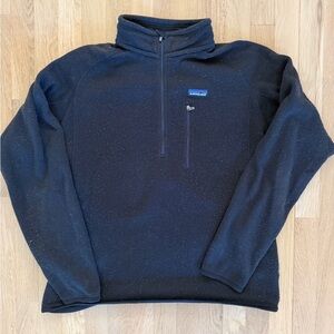 Patagonia Men’s Black Half-Zip Fleece Pullover